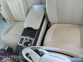 2023 Land Rover Range Rover Plug-In Hybrid SE - miniatura 14