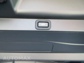 2023 Land Rover Range Rover Plug-In Hybrid SE - miniatura 36