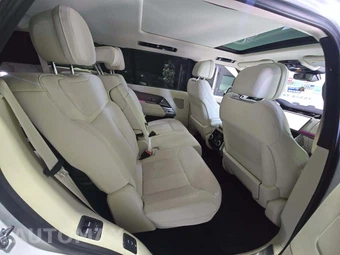 2023 Land Rover Range Rover SE LWB 7-Passenger - miniatura 17