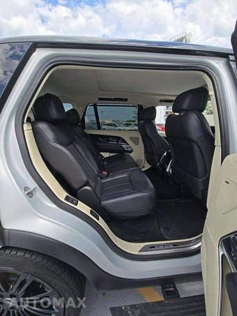 2023 Land Rover Range Rover SE LWB 7-Passenger - miniatura 17