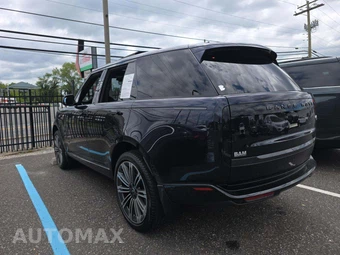 2023 Land Rover Range Rover SE - miniatura 2