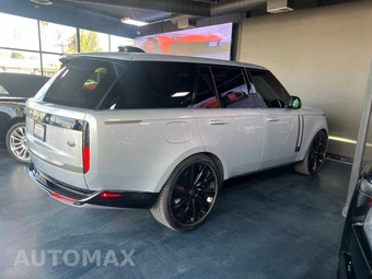 2023 Land Rover Range Rover SE - miniatura 8