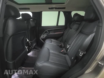 2023 Land Rover Range Rover SE - miniatura 13