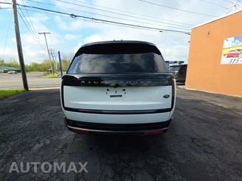 2023 Land Rover Range Rover SE - miniatura 4