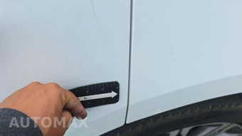 2023 Land Rover Range Rover SE - miniatura 32
