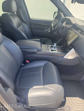 2023 Land Rover Range Rover SE - miniatura 12
