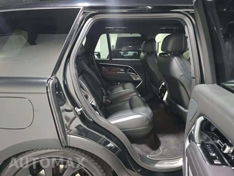2023 Land Rover Range Rover SE - miniatura 16