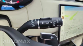 2023 Land Rover Range Rover SE – miniatura 40