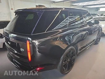 2023 Land Rover Range Rover SE – miniatura 15