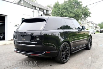 2023 Land Rover Range Rover SE – miniatura 4