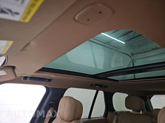 2023 Land Rover Range Rover SE - miniatura 21