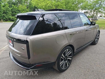 2023 Land Rover Range Rover SE - miniatura 3