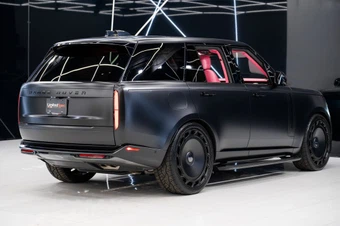 2023 Land Rover Range Rover SE - miniatura 17