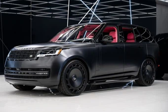 2023 Land Rover Range Rover SE - miniatura 3