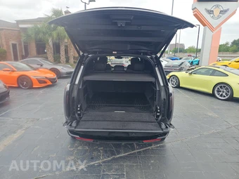 2023 Land Rover Range Rover SE – miniatura 16