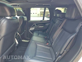 2023 Land Rover Range Rover SE - miniatura 10