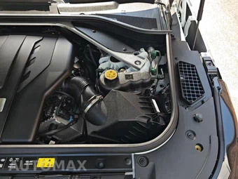 2023 Land Rover Range Rover SE - miniatura 19