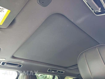 2023 Land Rover Range Rover SE - miniatura 8