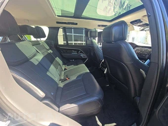 2023 Land Rover Range Rover SE - miniatura 16