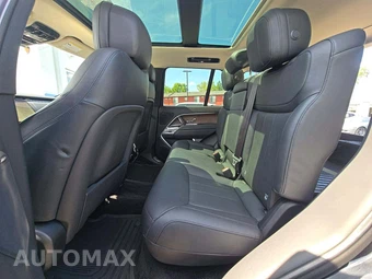 2023 Land Rover Range Rover SE - miniatura 13