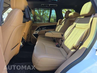 2023 Land Rover Range Rover SE - miniatura 13