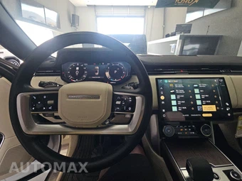 2023 Land Rover Range Rover SE - miniatura 11