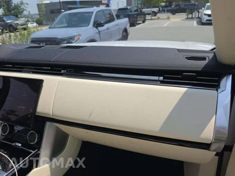 2023 Land Rover Range Rover SE - miniatura 18