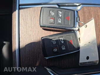 2023 Land Rover Range Rover SE - miniatura 8