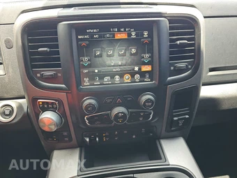 2023 Land Rover Range Rover SE - miniatura 11