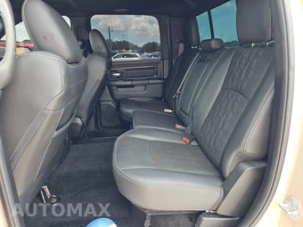 2023 Land Rover Range Rover SE - miniatura 13