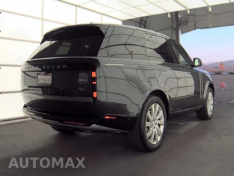 2023 Land Rover Range Rover SE - miniatura 4