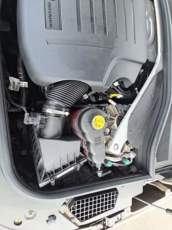 2023 Land Rover Range Rover SE - miniatura 21