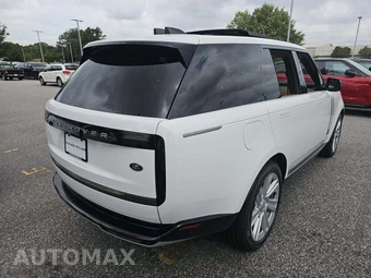 2023 Land Rover Range Rover SE - miniatura 3