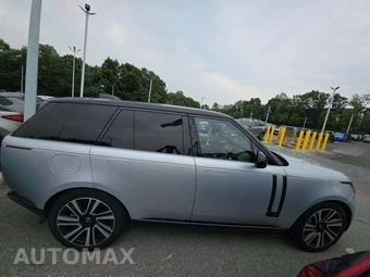 2023 Land Rover Range Rover SE - miniatura 4