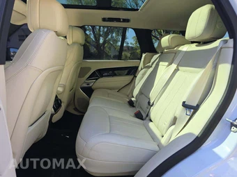 2023 Land Rover Range Rover SE – miniatura 13