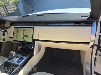 2023 Land Rover Range Rover SE – miniatura 19
