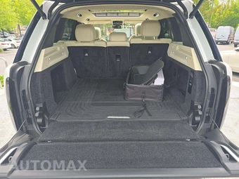 2023 Land Rover Range Rover SE - miniatura 14