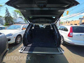 2023 Land Rover Range Rover SE - miniatura 14