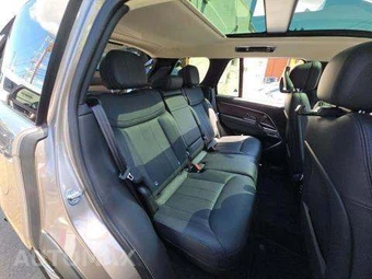2023 Land Rover Range Rover SE - miniatura 16