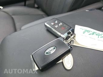 2023 Land Rover Range Rover SE - miniatura 8