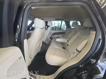 2023 Land Rover Range Rover SE – miniatura 13