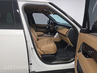 2023 Land Rover Range Rover SE - miniatura 8