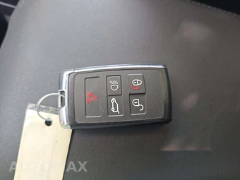 2023 Land Rover Range Rover SE - miniatura 5