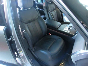 2023 Land Rover Range Rover SE - miniatura 25