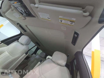 2023 Land Rover Range Rover SE - miniatura 11
