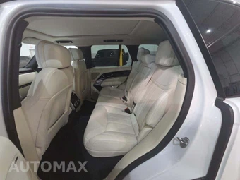 2023 Land Rover Range Rover SE - miniatura 13