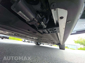2023 Land Rover Range Rover SE – miniatura 17