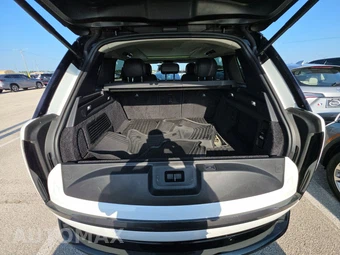 2023 Land Rover Range Rover SE - miniatura 16