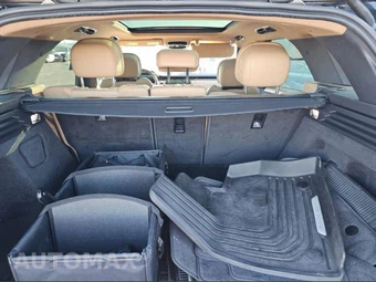 2023 Land Rover Range Rover Sport SE - miniatura 13