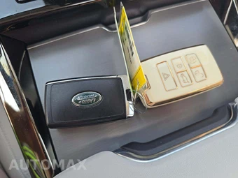 2023 Land Rover Range Rover Sport SE - miniatura 8
